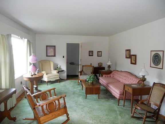 5th image of 1717 Vaughan St