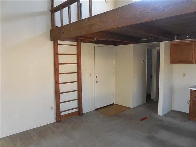 1st image of 2435 Sycamore Glen Dr