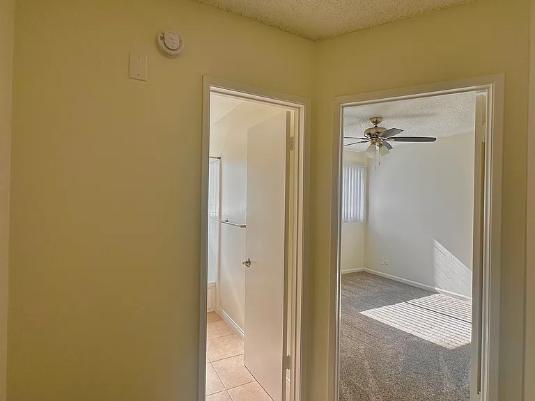 25907 Oak St #19 — Photo 11
