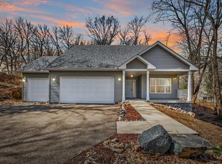 13593 Embry Way, Apple Valley, MN 55124