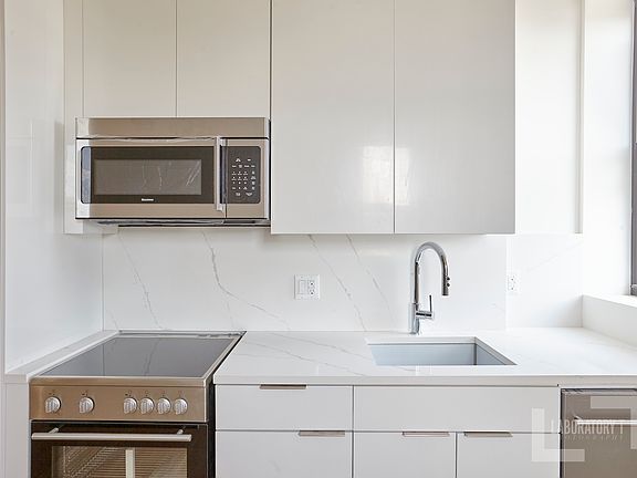 5th image of 166 W 121st St #4B