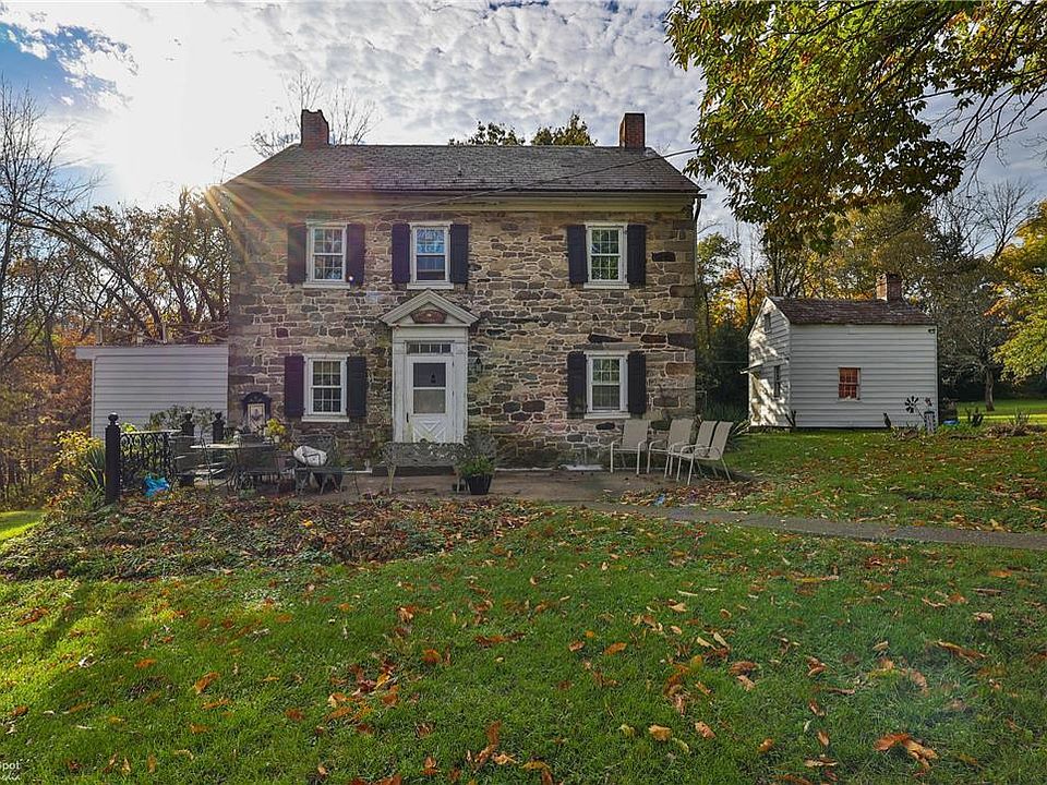 1st image of 3200 N Delaware Dr