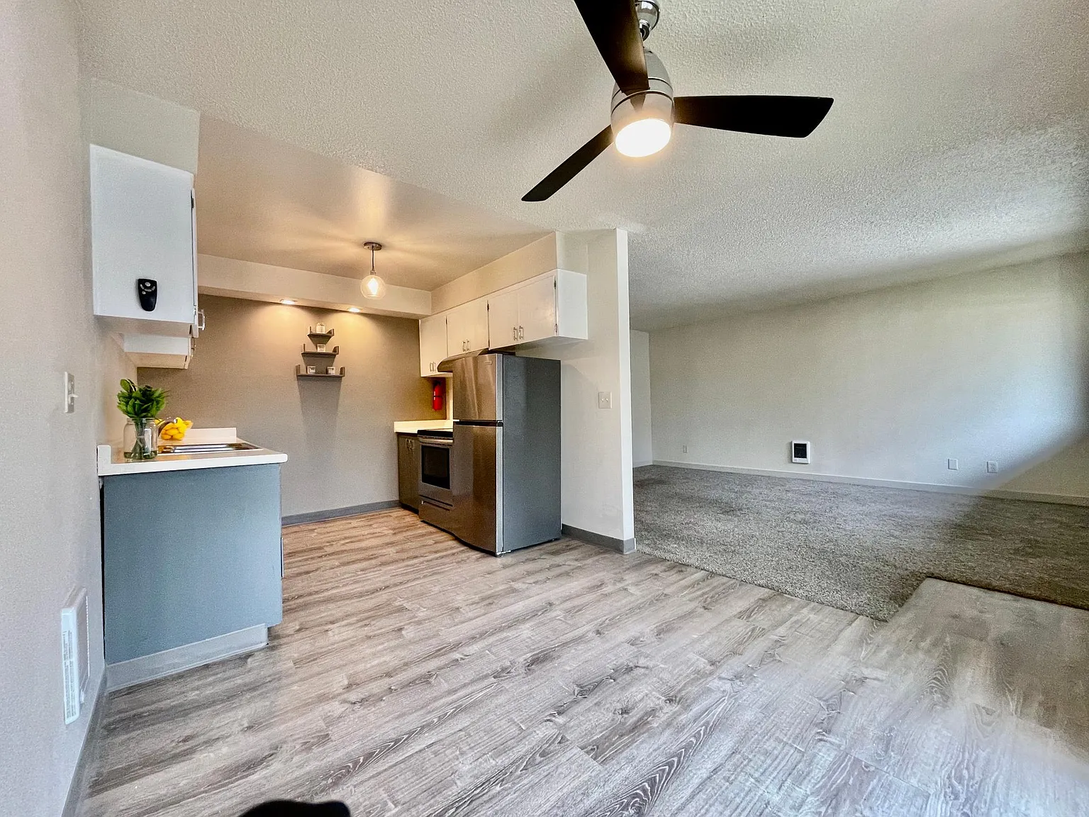 10812 SE Stark St — Photo 4