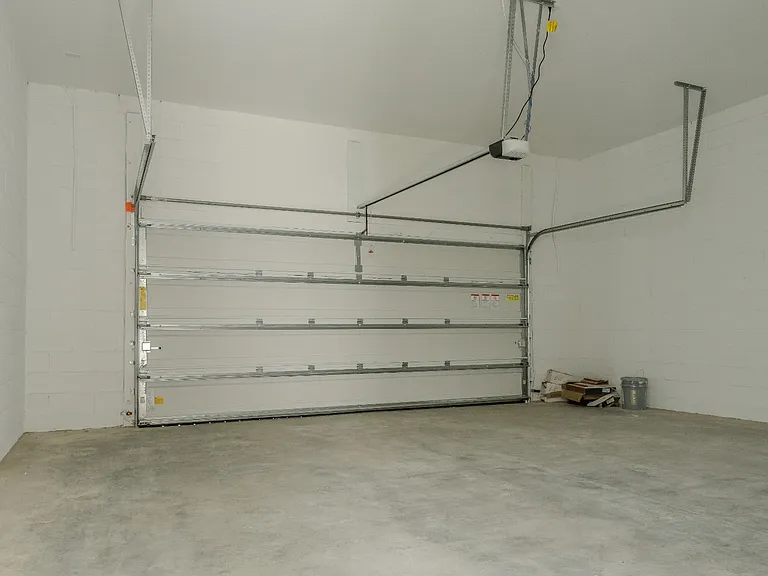16705 Victoria Grove Aly — Photo 35