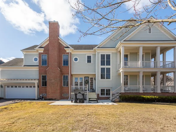 671 Roosevelt St, Canton, MI 48188