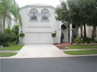 625 NW 156th Ave, Pembroke Pines, FL 33028