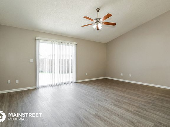 5th image of 1343 Summerbrook Dr