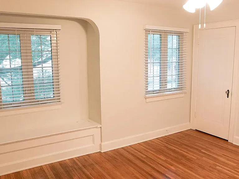 127-133 W California Ave #129 — Photo 28