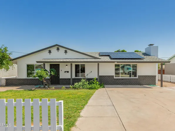 215 W BRINKER Drive, Avondale, AZ 85323