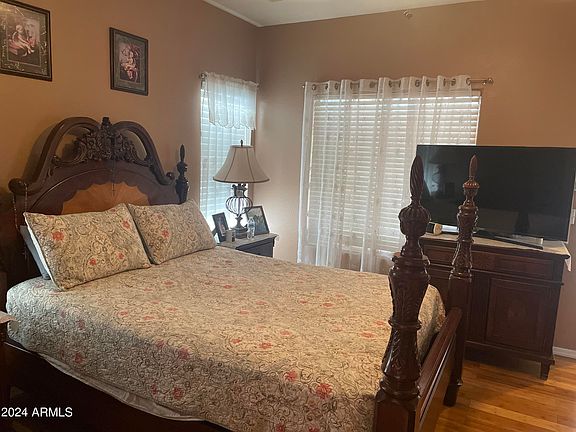 3rd image of 2262 S 88TH Drive