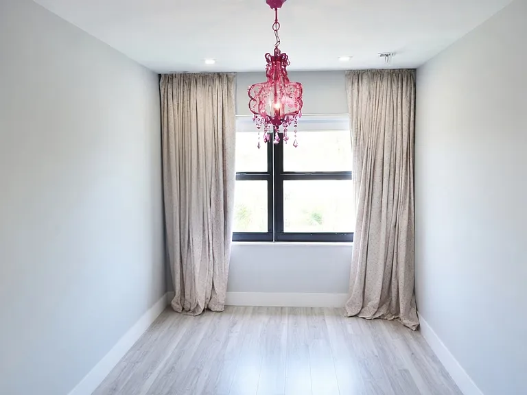 550 Ocean Dr #5D — Photo 12
