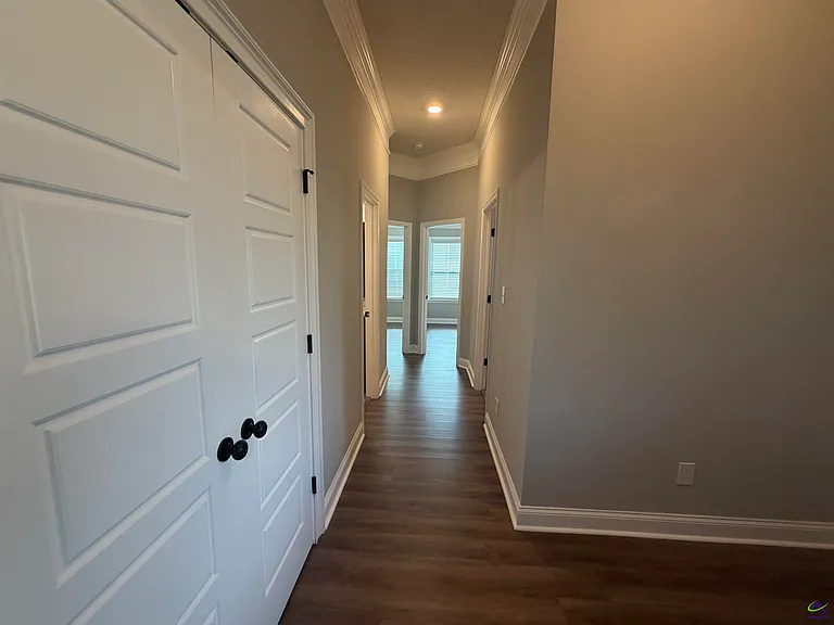 521 Edgarton Way — Photo 7