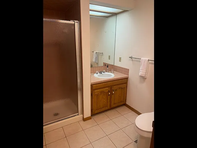 2517 N Claiborn Cir — Photo 20