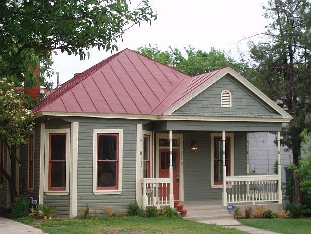 1st image of 115 W Magnolia Ave
