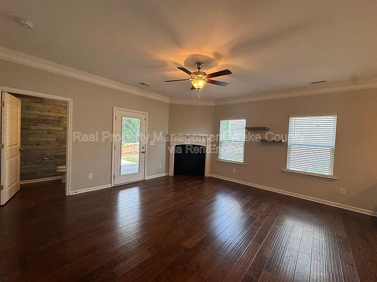 101 Benning Hills Pl — Photo 2