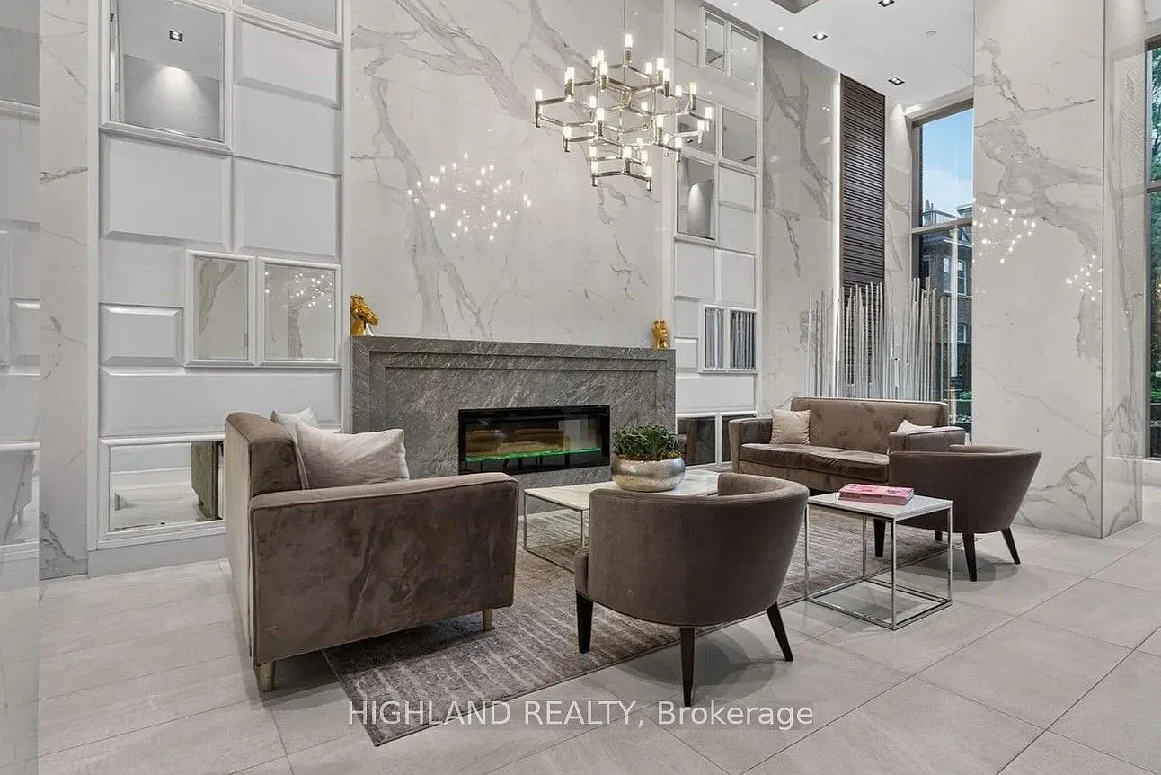 1 bed, $2,390 — Photo 2