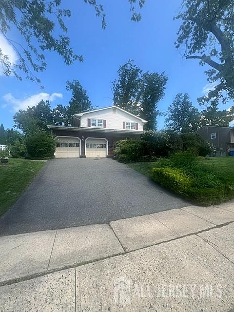 1st image of 37 Jensen Rd