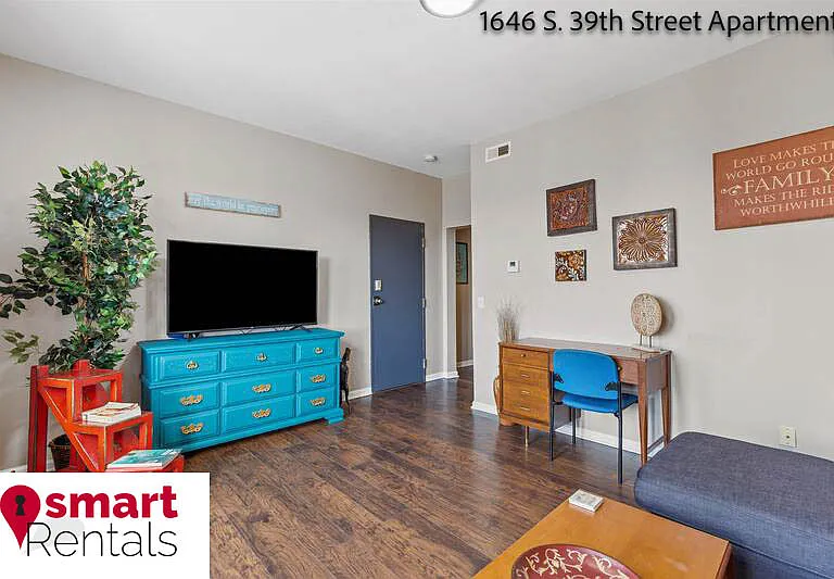 1646 S 39th St — Photo 1