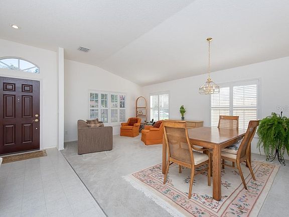 5th image of 577 Lake Cypress Cir