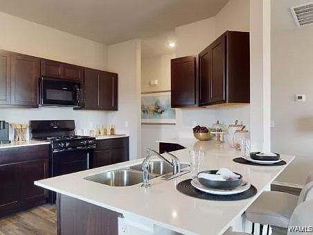 4th image of 2576 Allanna Ln
