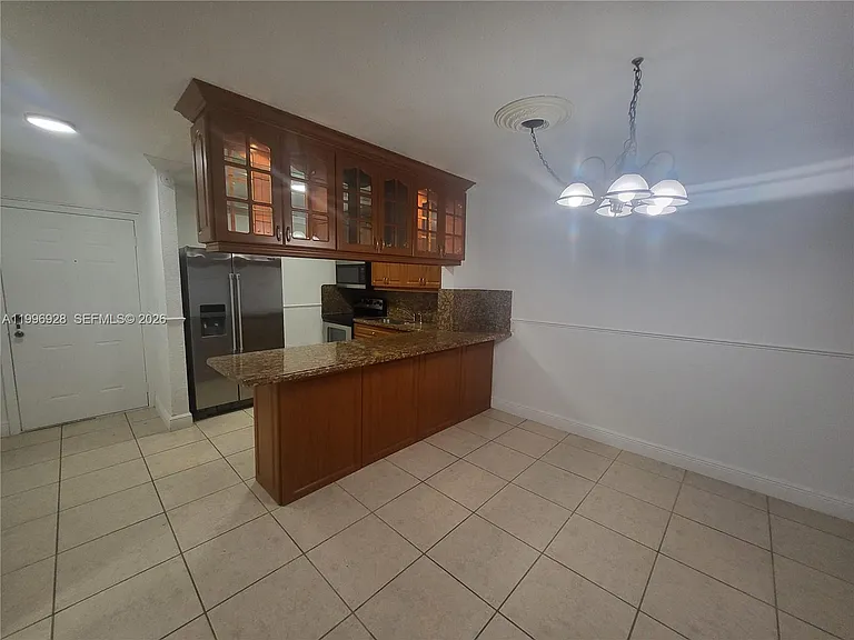 1275 W 35th St #29B — Photo 11