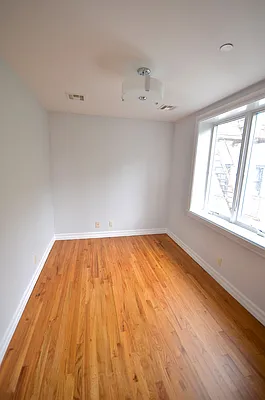 Rented by Swythe, Inc. | media 30