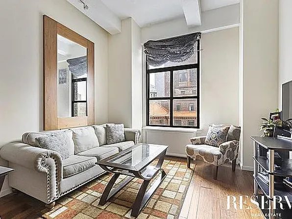 244 Madison Ave APT 12J, New York, NY 10016