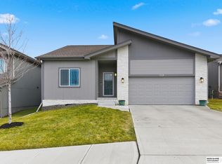 5113 N 180th Ave, Elkhorn, NE 68022