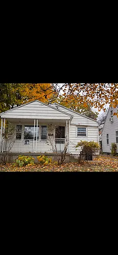 3908 Bell St Photo 1