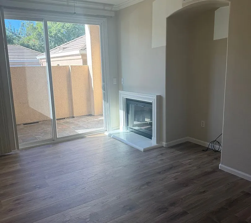 1360 Shady Ln #613