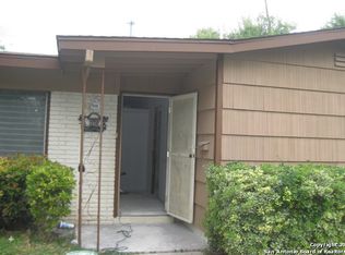 2223 Glen Ivy Dr, San Antonio, TX 78213