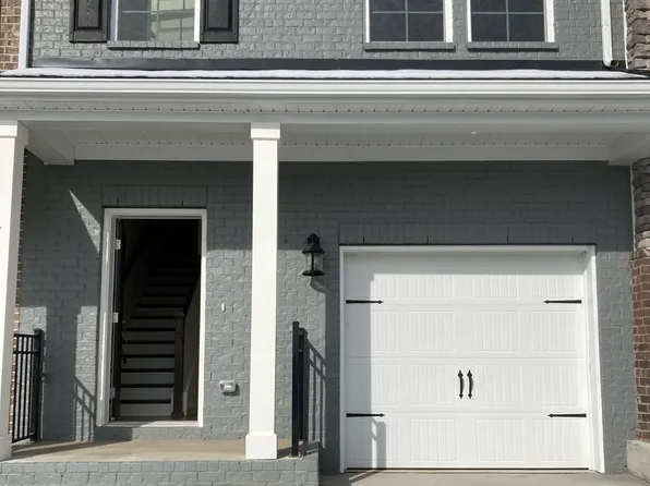 5058 Dayflower Dr, Hermitage, TN 37076