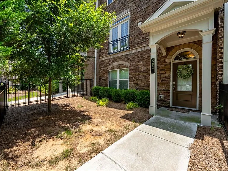 5921 Terrace Bend Way — Photo 3