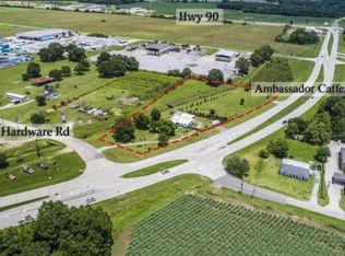 120 Hardware Rd, Broussard, LA 70518