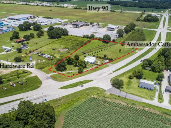 120 Hardware Rd, Broussard, LA 70518