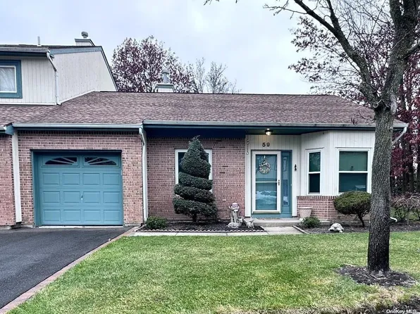 59 Timber Ridge Drive #59, Holtsville, NY 11742