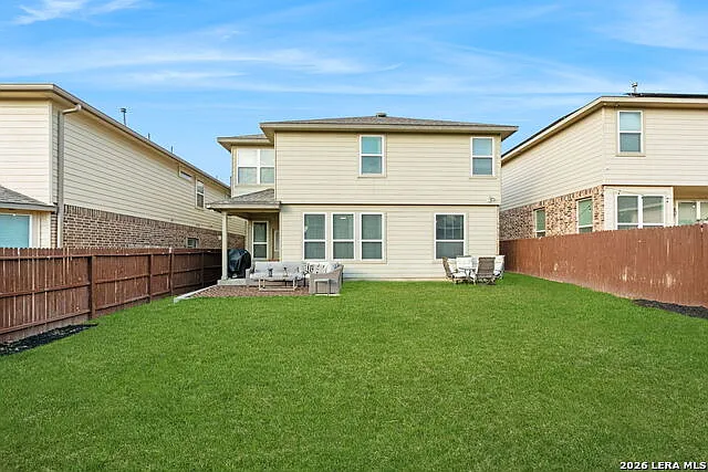 6048 Akin Song — Photo 24