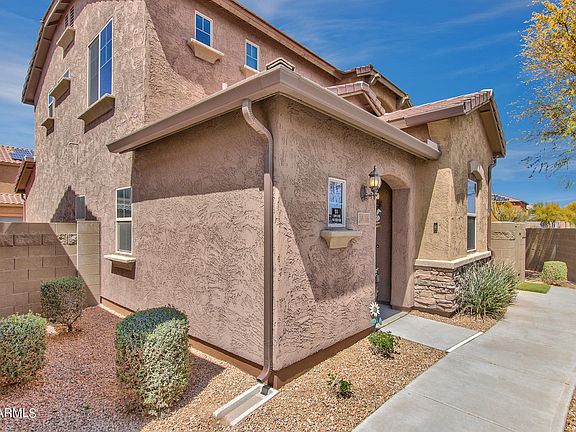 3rd image of 3636 E Covey Ln