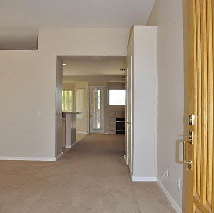 5th image of 10617 E Meadowhill Dr