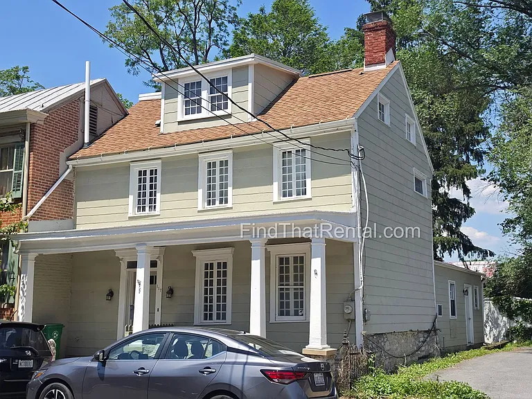 117 W Pomfret St — Photo 1