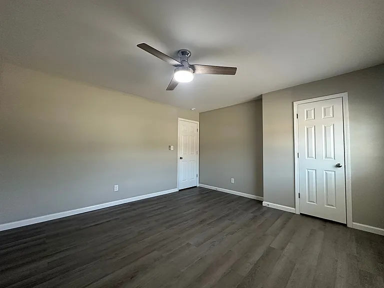 606 Myrtlewood Cir — Photo 13