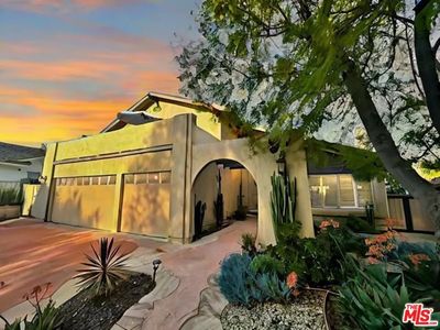 42 Kanan Rd, Oak Park, CA, 91377