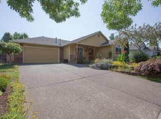 3040 N Meridian St, Newberg, OR 97132