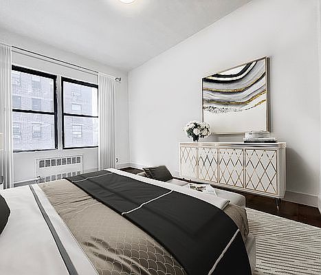 4th image of 215 W 101st St APT 9B