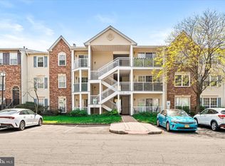 41 Cheverny Ct, Hamilton, NJ 08619
