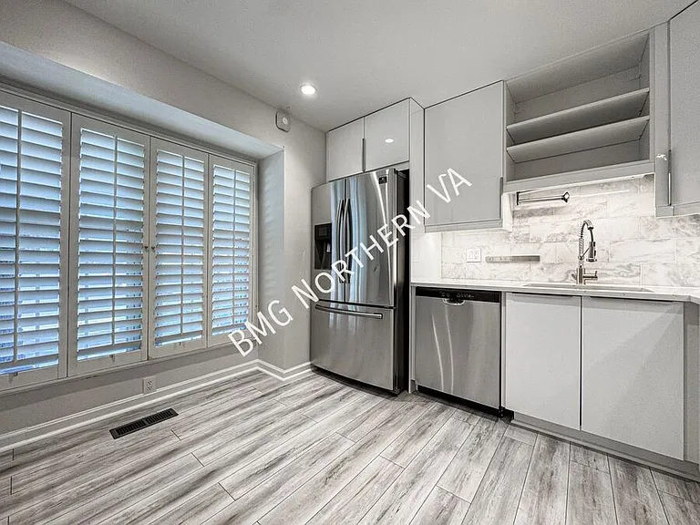 7450 Adams Park Ct — Photo 9