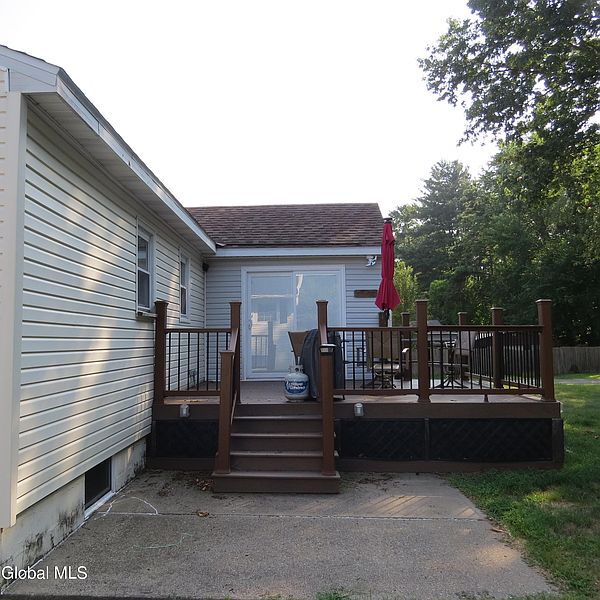 4th image of 455 Chiswell Road