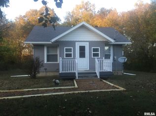 15198 Friendship Rd, Carterville, IL 62918