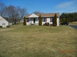 31 Woodbrooke Dr, Coatesville, PA 19320