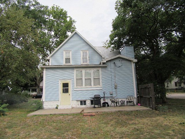 2nd image of 803 W Louise St